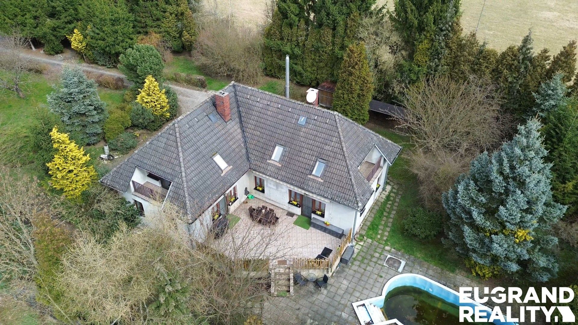 Prodej domu 219 m² - foto 1