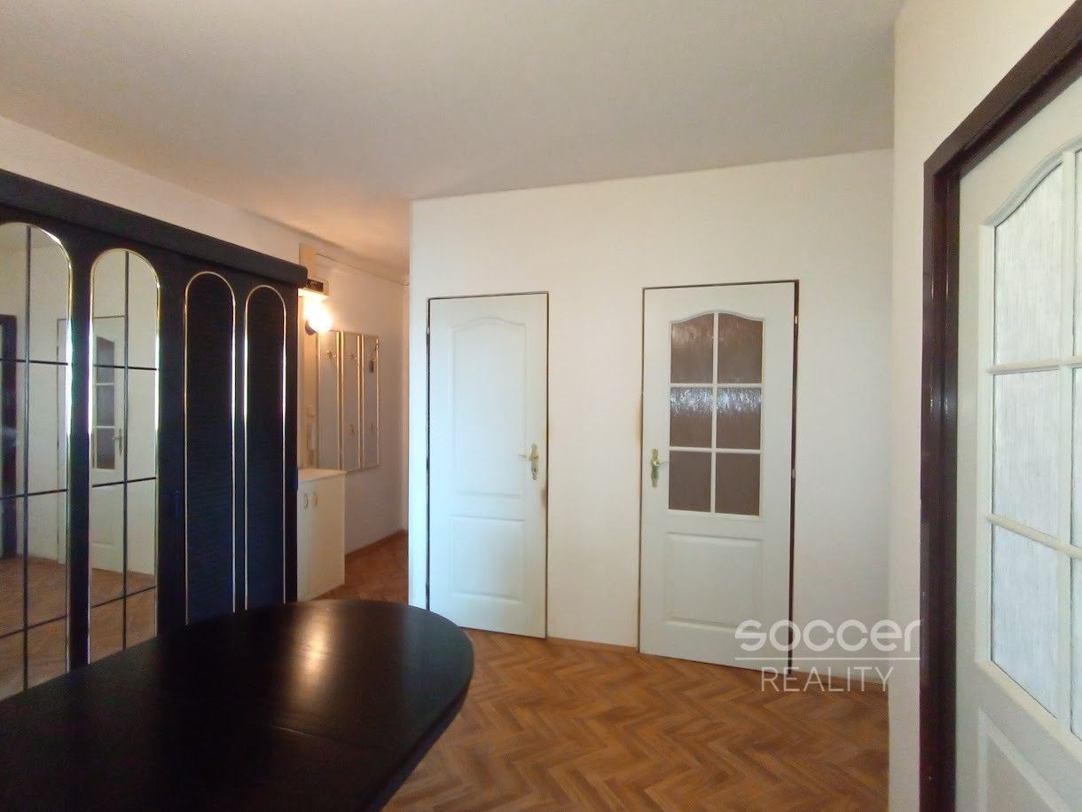 Pronájem bytu 3+1 65 m² - foto 4