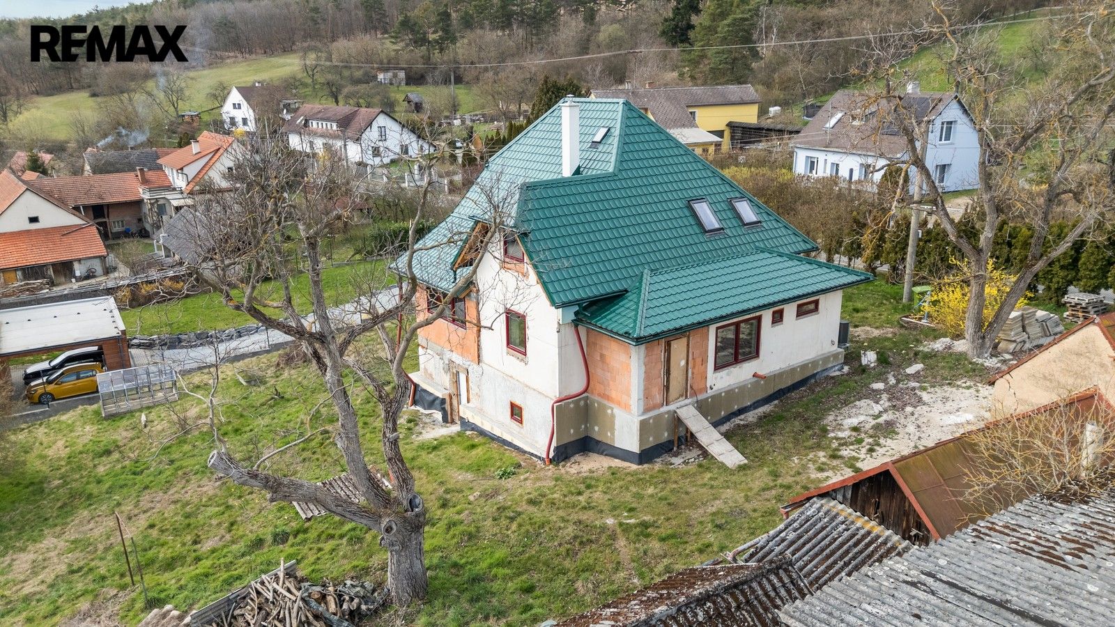 Prodej domu 204 m² - foto 3
