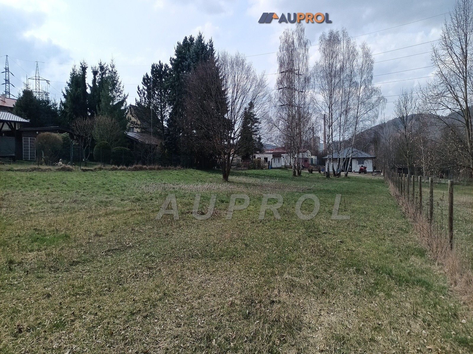 Prodej pozemku 3079 m² - foto 8