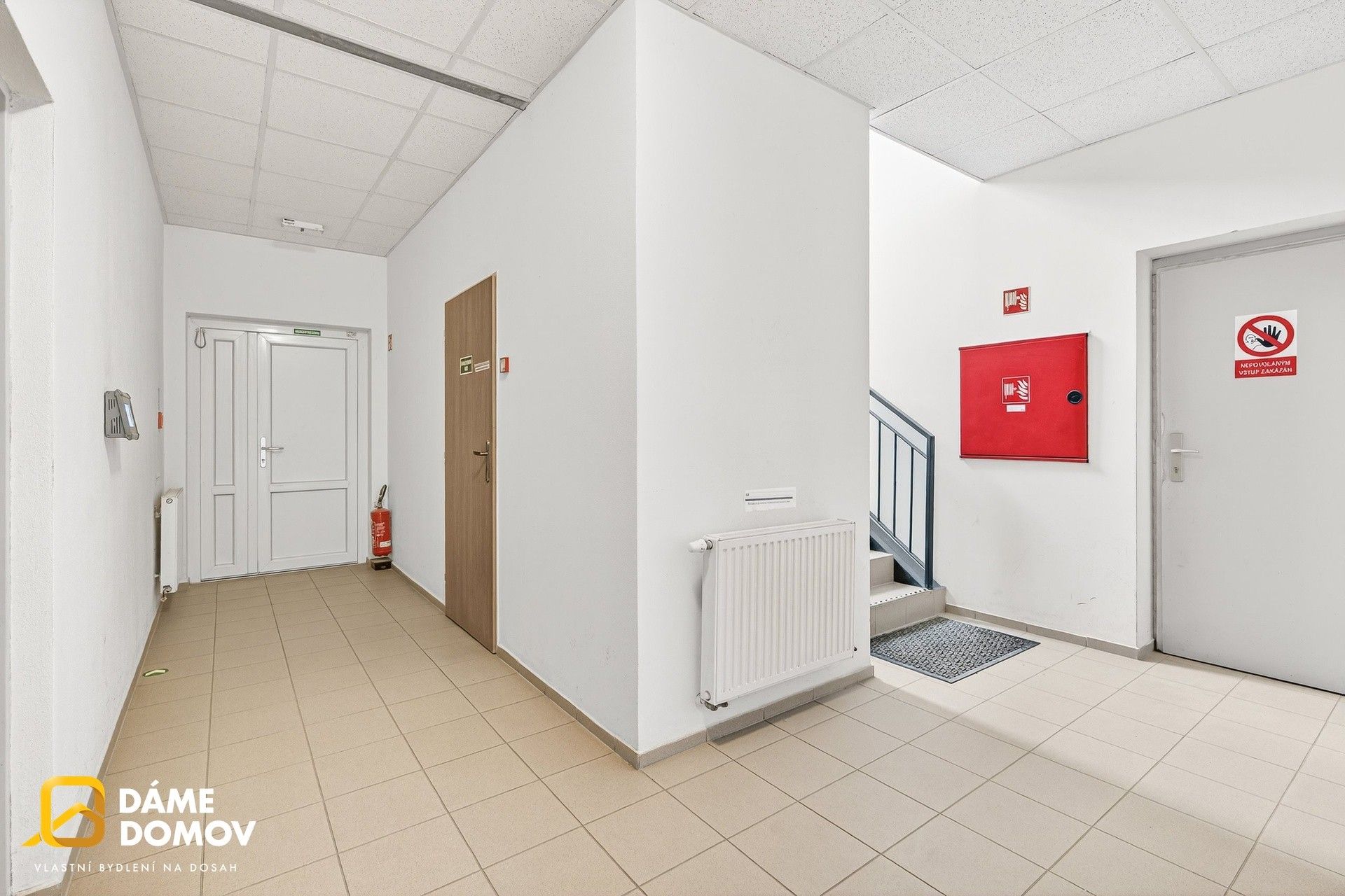 Pronájem komerčního prostoru 832 m² - foto 25