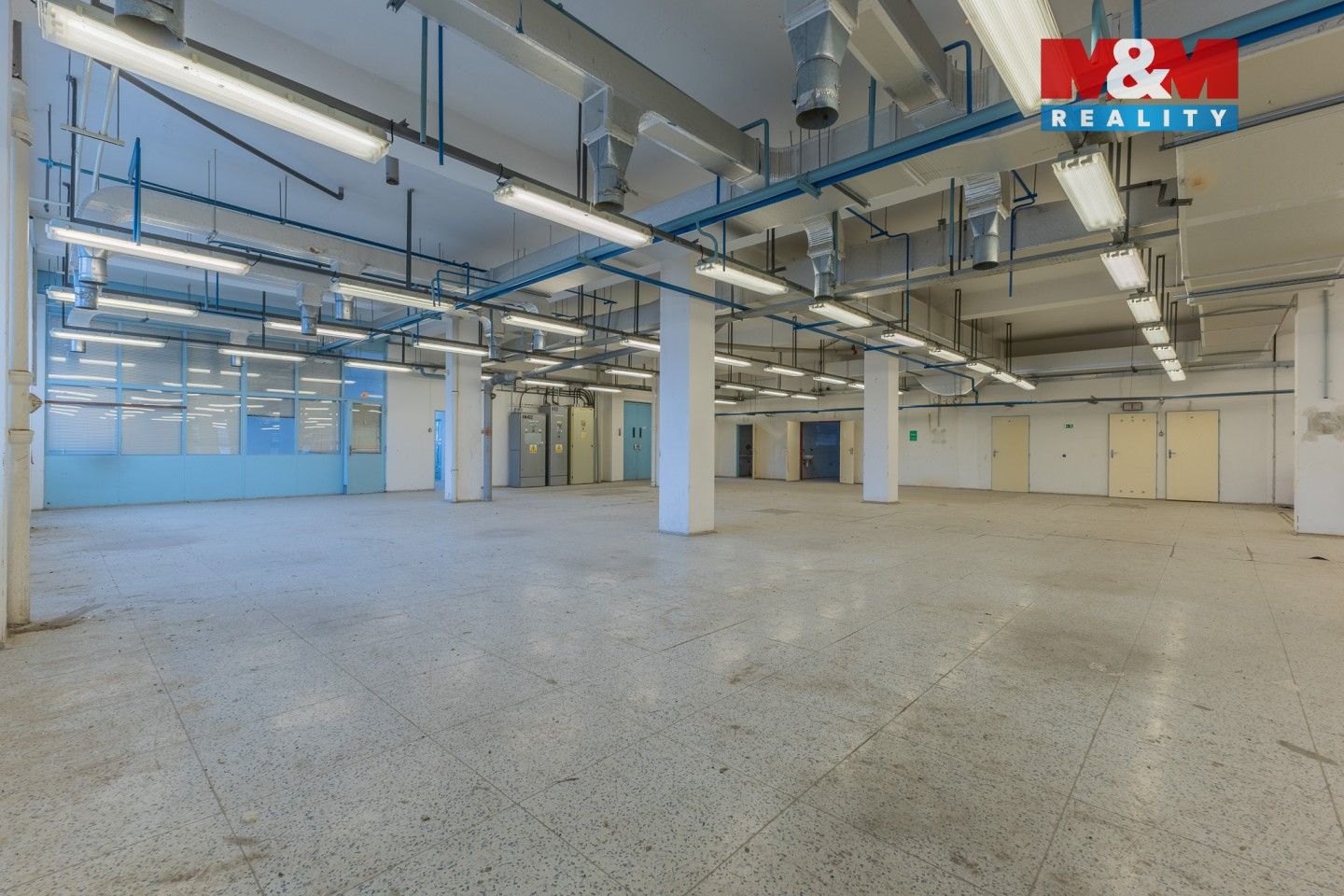 Pronájem komerčního prostoru 724 m² - foto 6