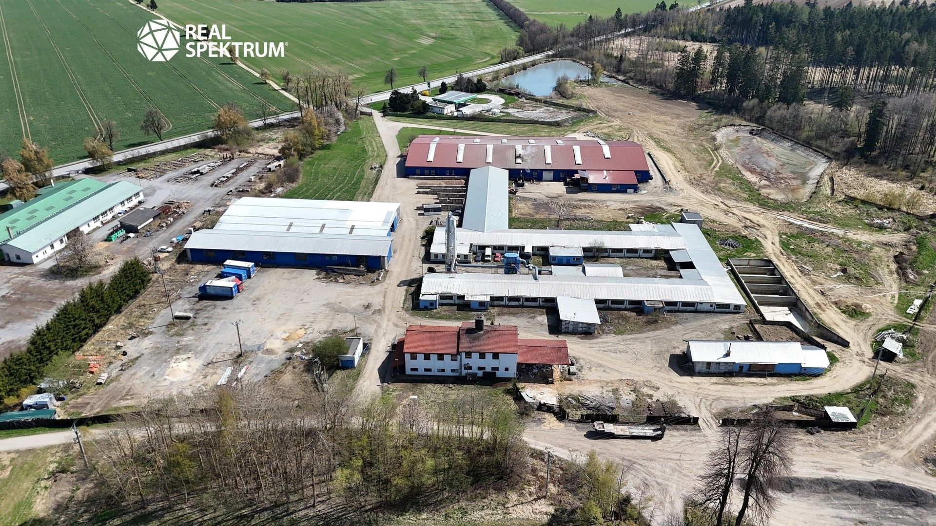 Prodej komerčního prostoru 5000 m² - foto 12