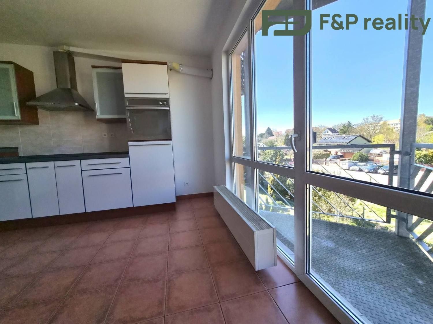 Pronájem bytu 2+1 59 m² - foto 2