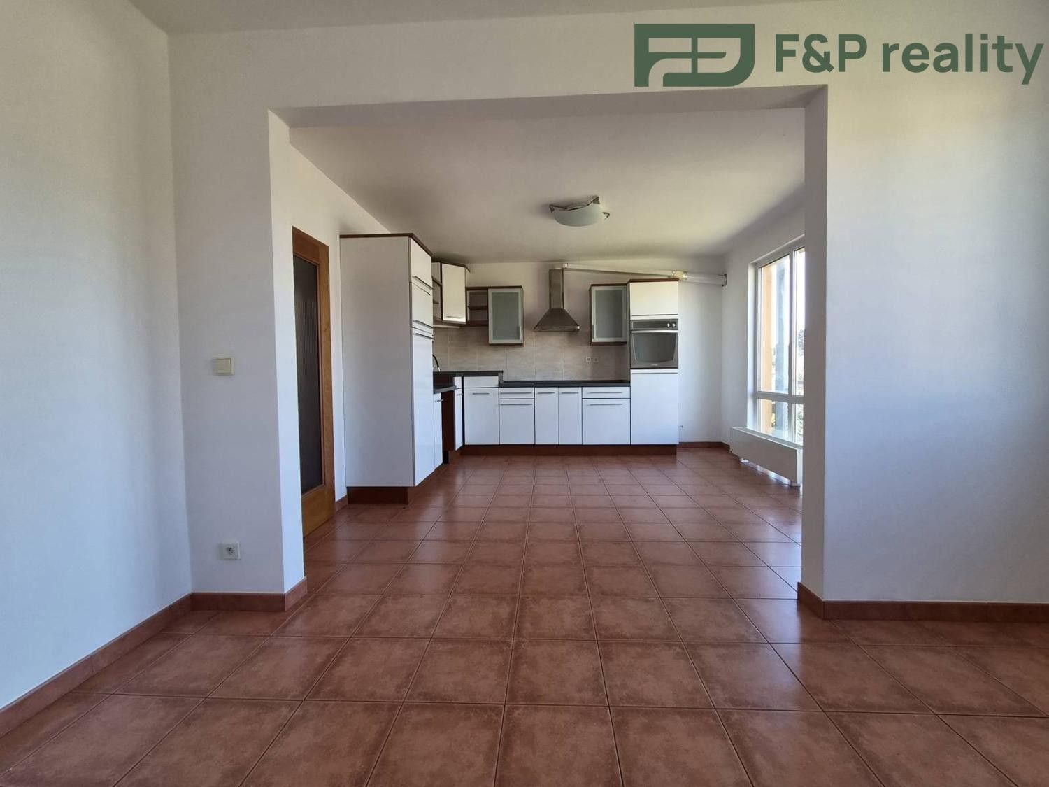 Pronájem bytu 2+1 59 m² - foto 4