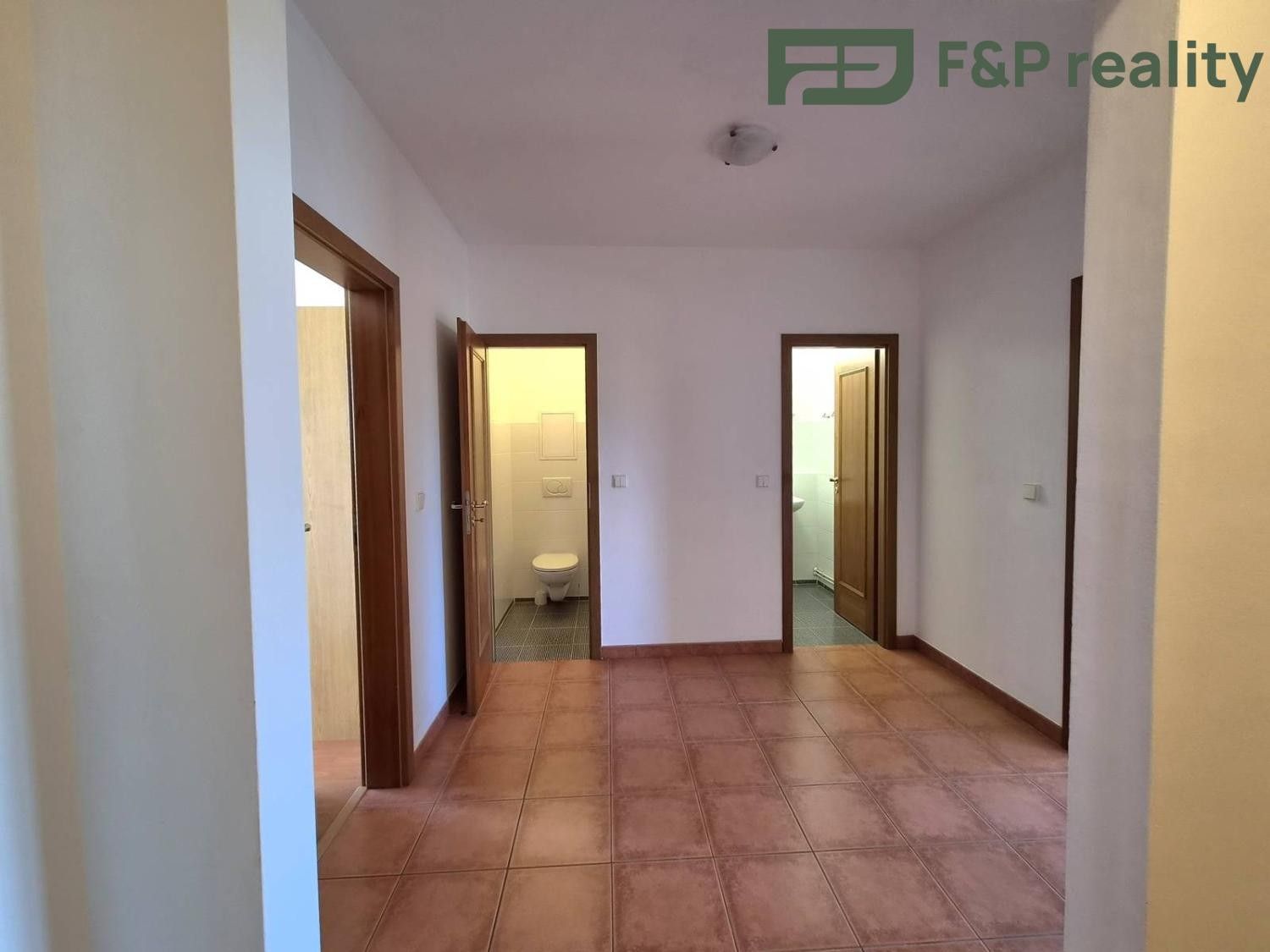 Pronájem bytu 2+1 59 m² - foto 8