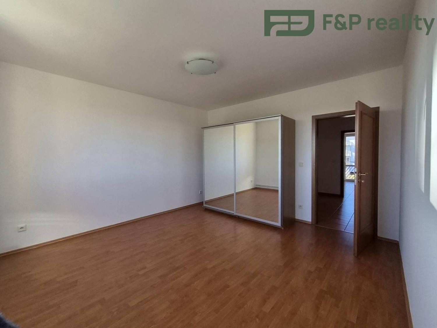 Pronájem bytu 2+1 59 m² - foto 10