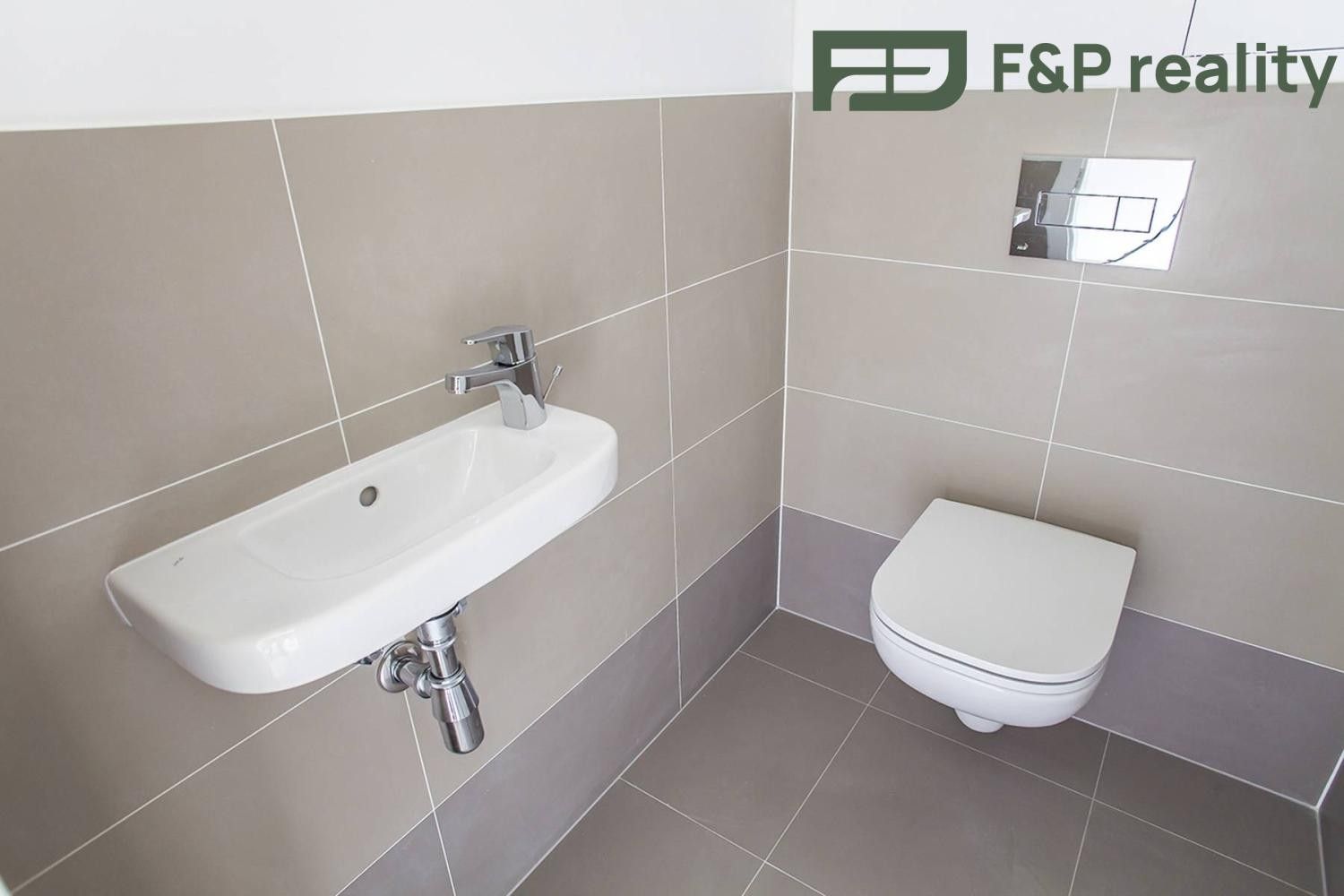 Prodej bytu 1+kk 27 m² - foto 3