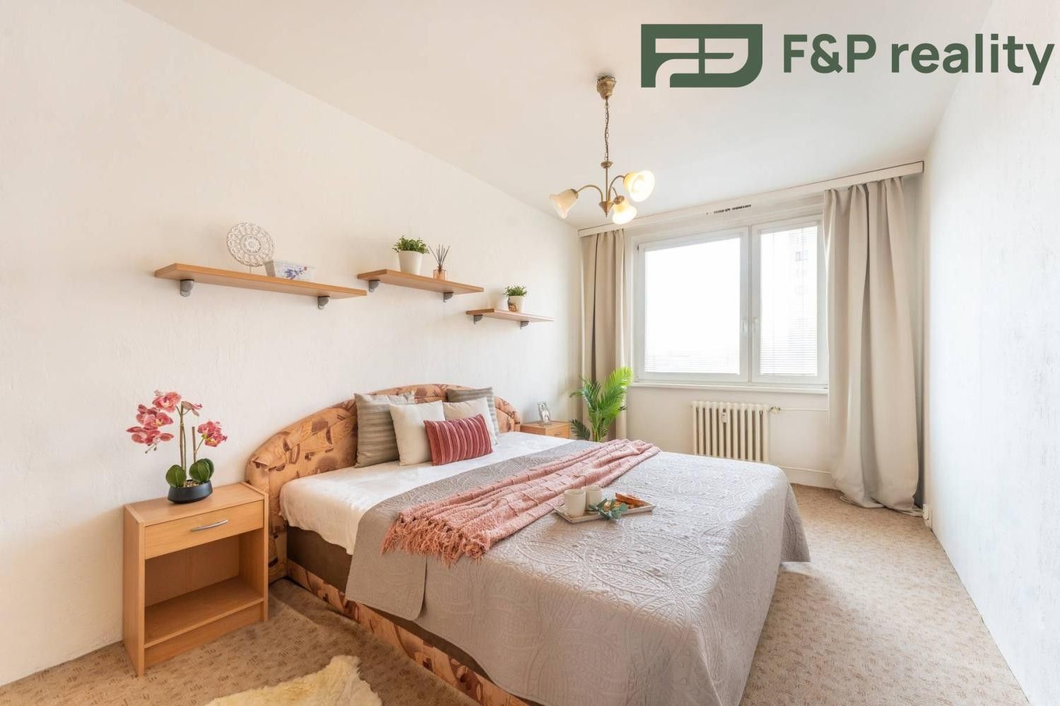 Prodej bytu 3+kk 64 m² - foto 1