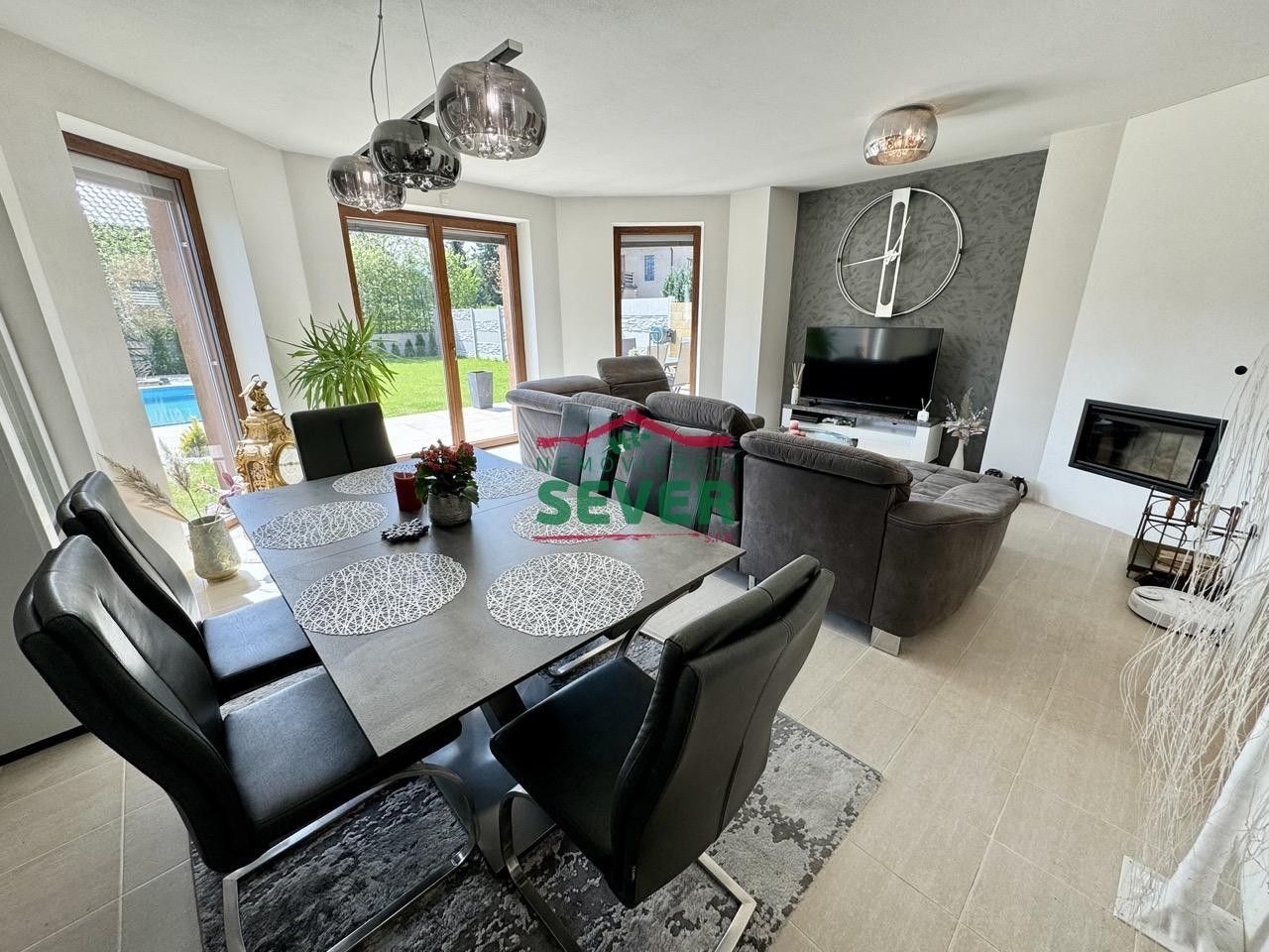 Prodej domu 220 m² - foto 2