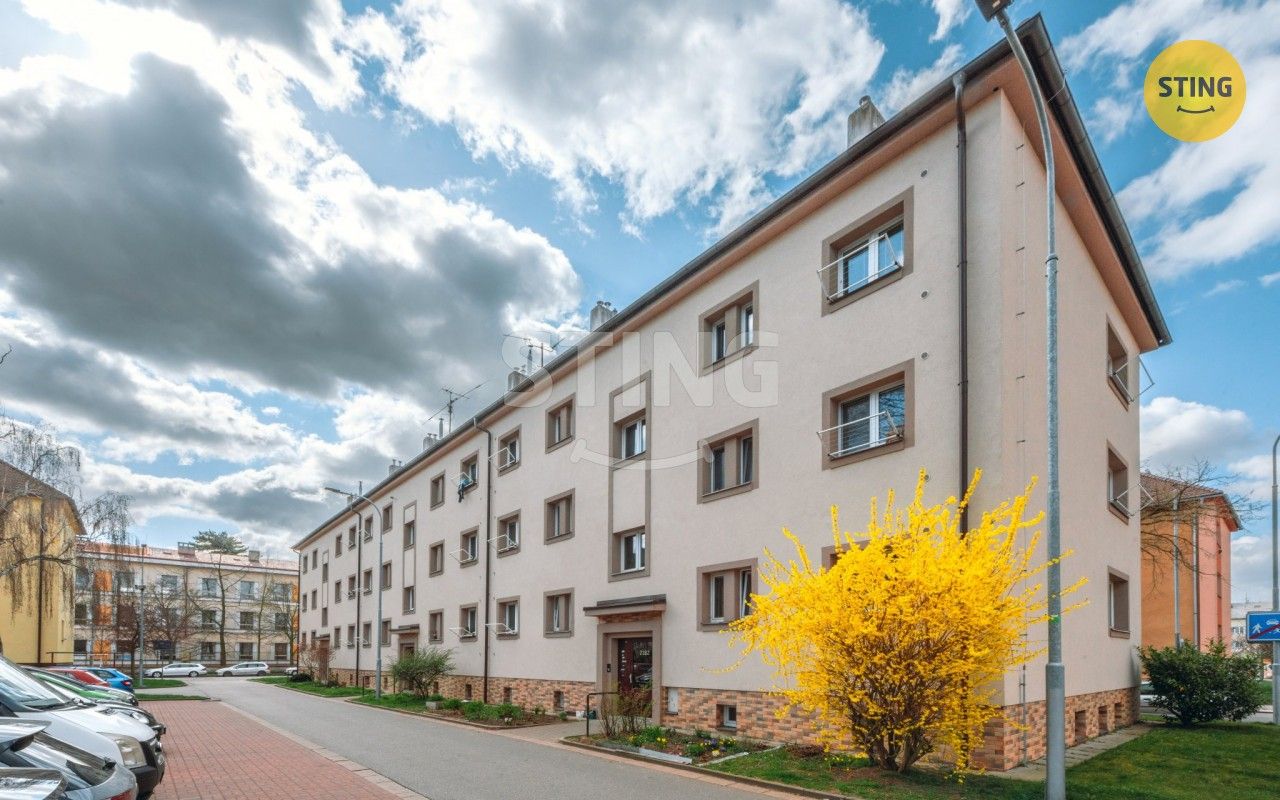 Prodej bytu 2+1 52 m² - foto 1