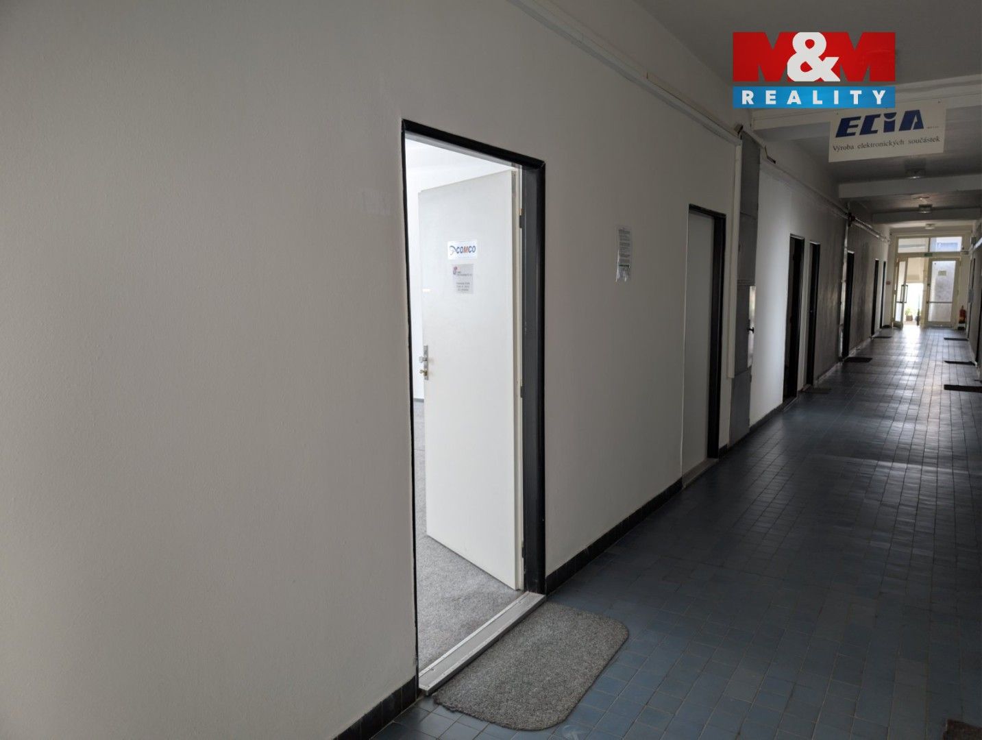 Pronájem komerčního prostoru 38 m² - foto 4