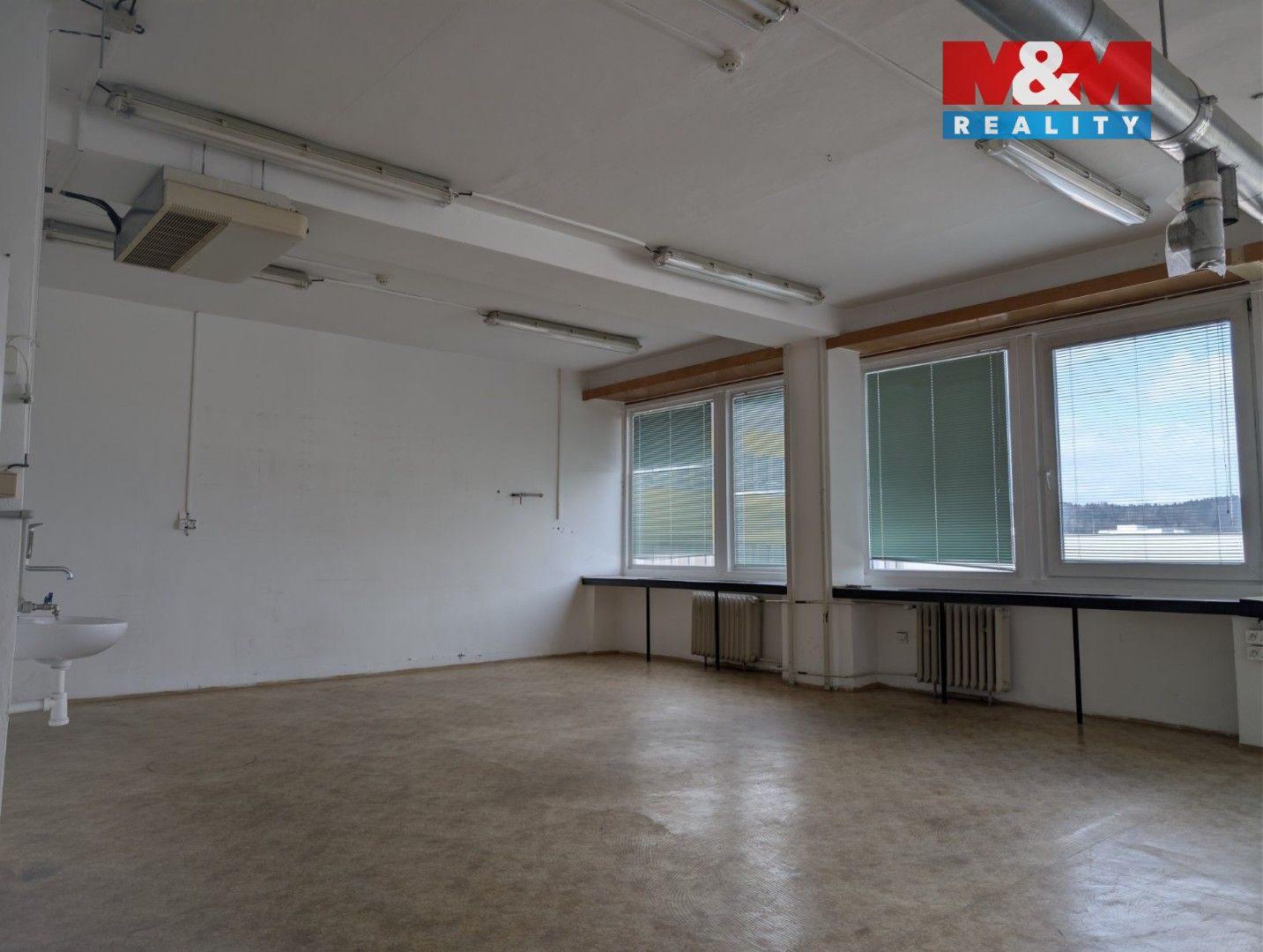 Pronájem komerčního prostoru 58 m² - foto 4