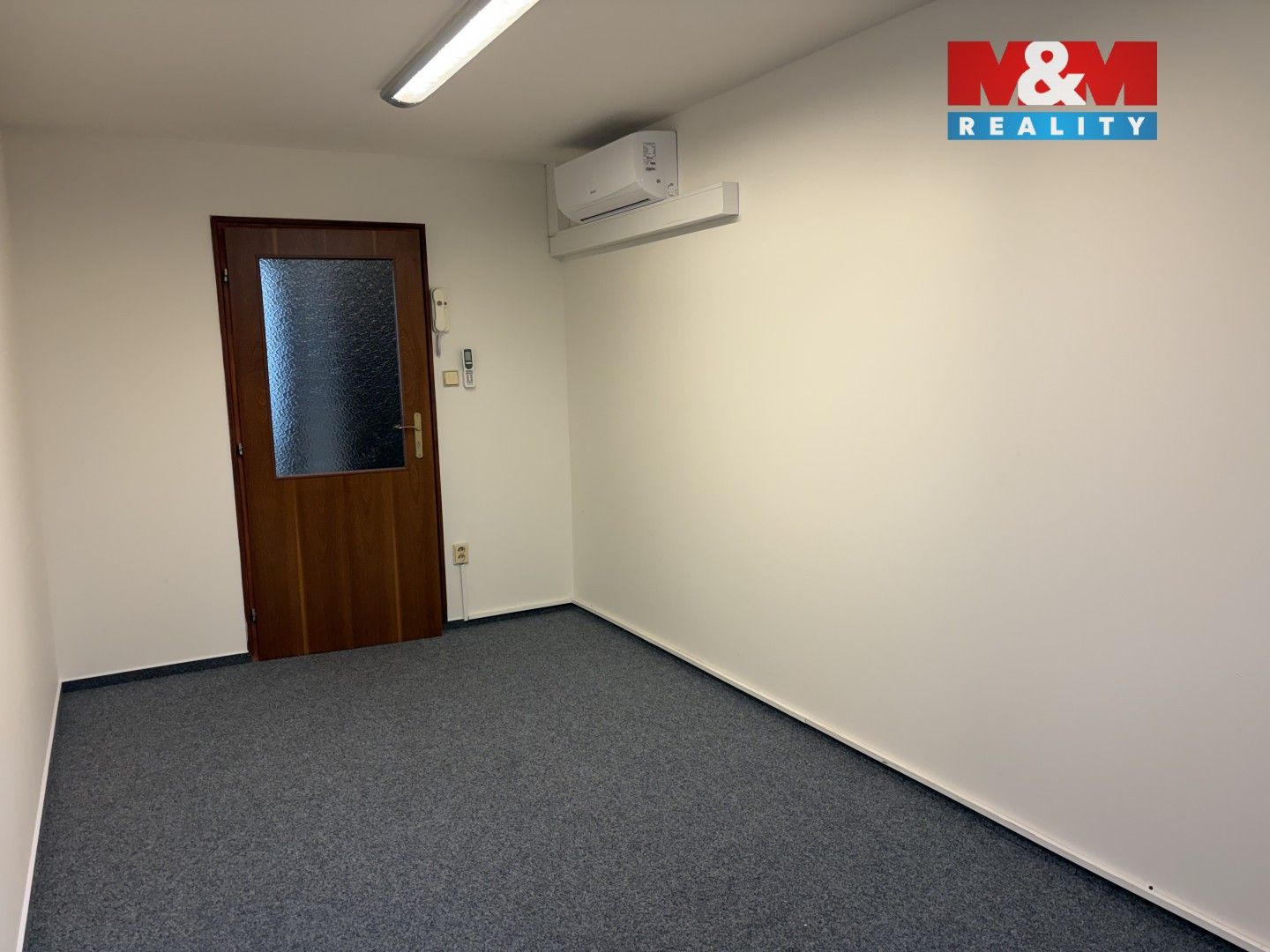 Pronájem komerčního prostoru 14 m² - foto 3