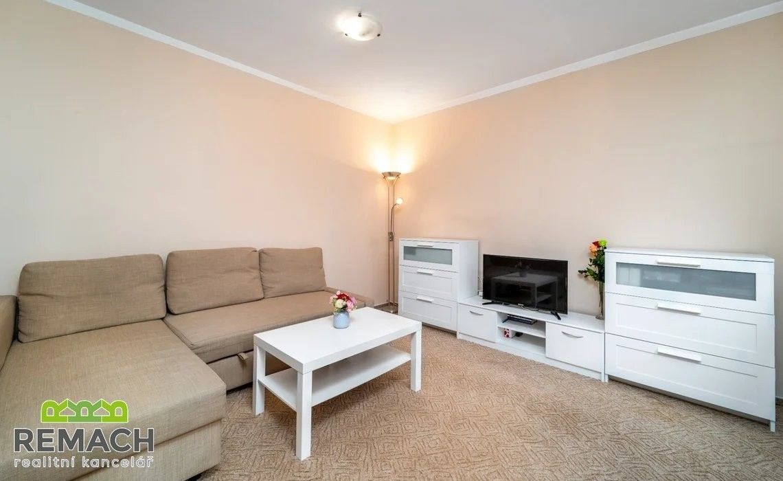 Prodej bytu 2+1 44 m² - foto 3