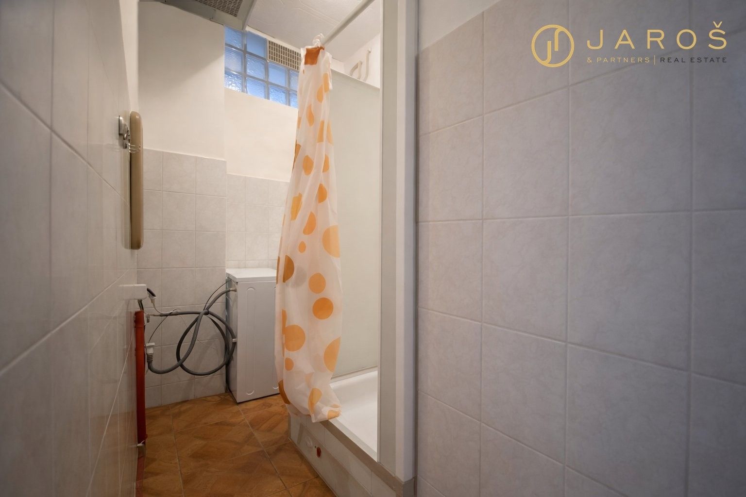 Pronájem bytu 1+kk 20 m² - foto 2