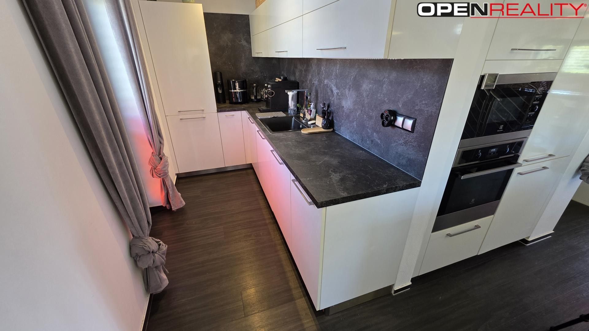 Prodej bytu 4+kk 128 m² - foto 19