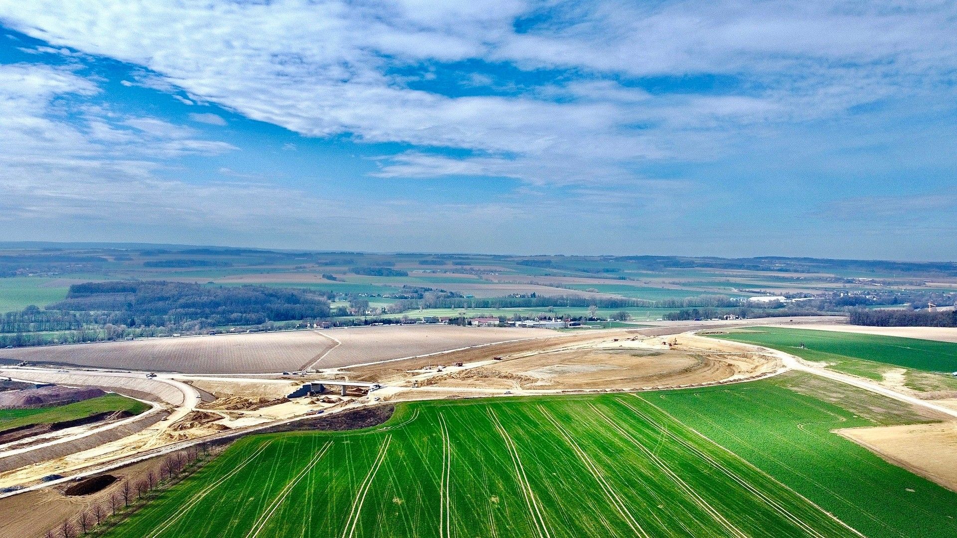 Prodej pozemku 5000 m² - foto 4