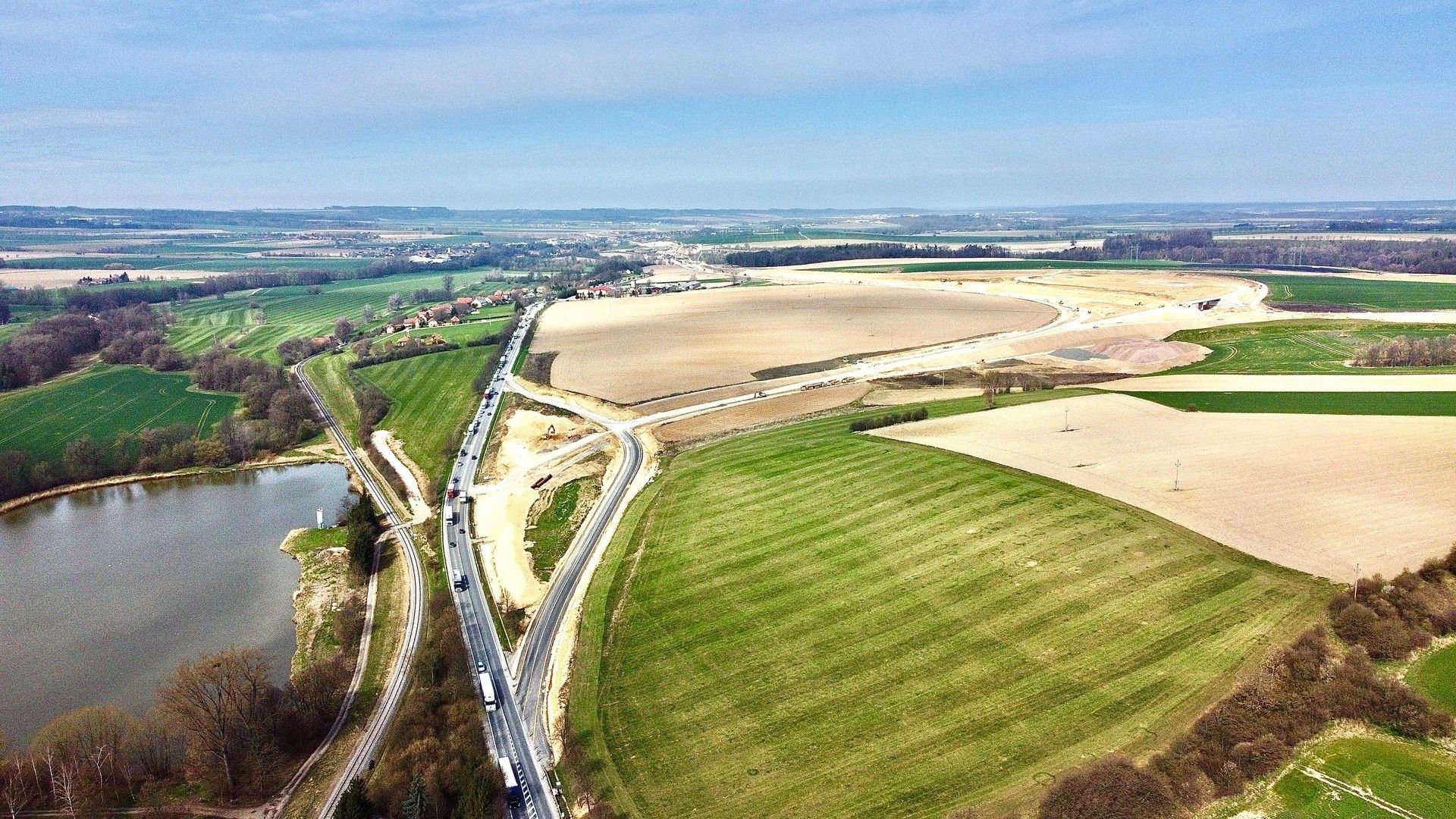 Prodej pozemku 5000 m² - foto 5