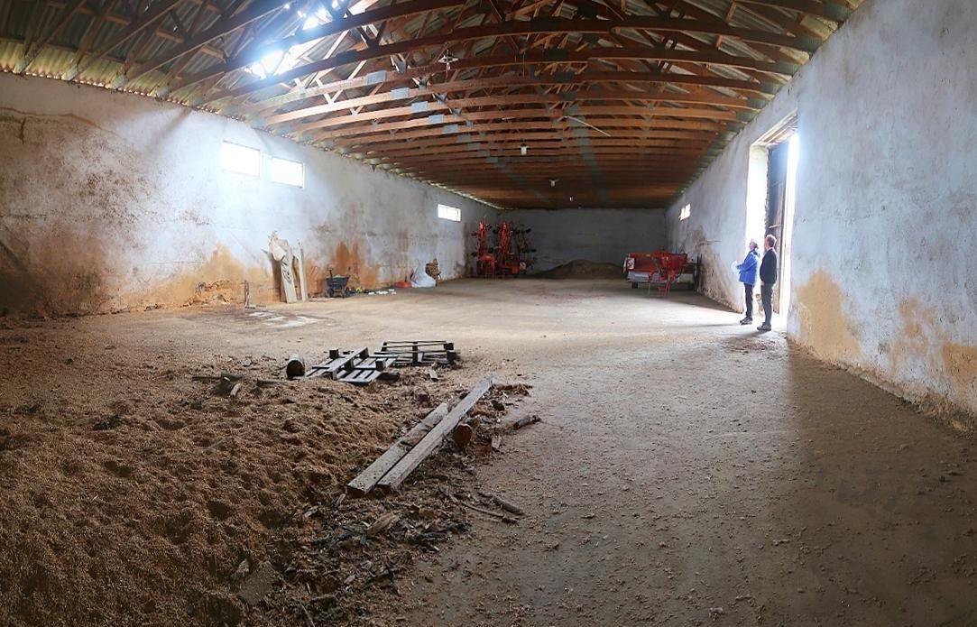 Prodej nemovitosti 1530 m² - foto 10