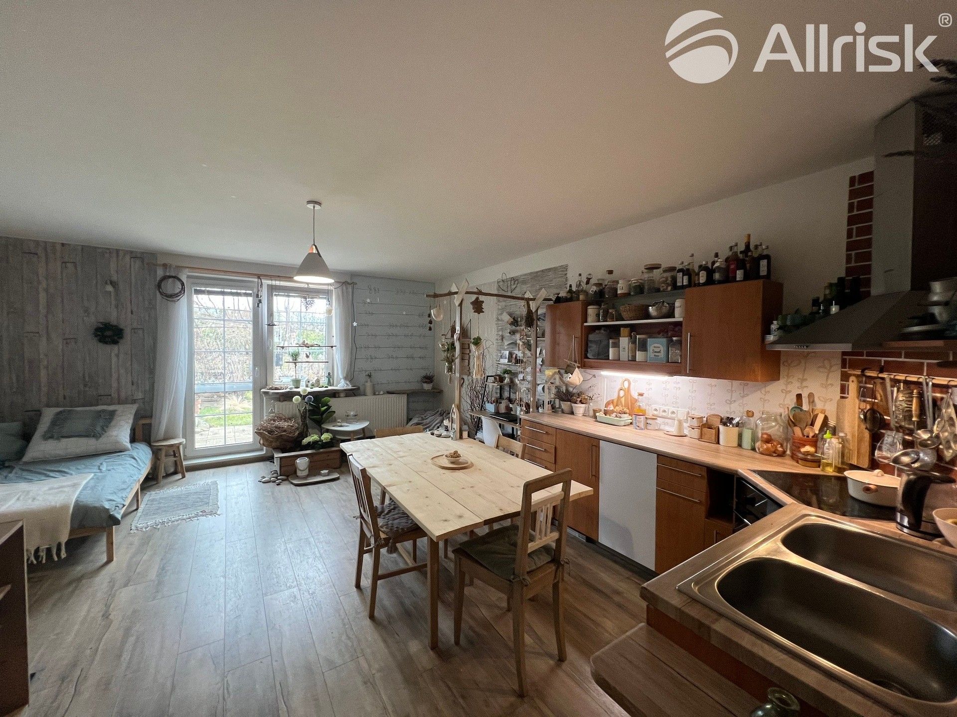 Prodej bytu 1+kk 40 m² - foto 1