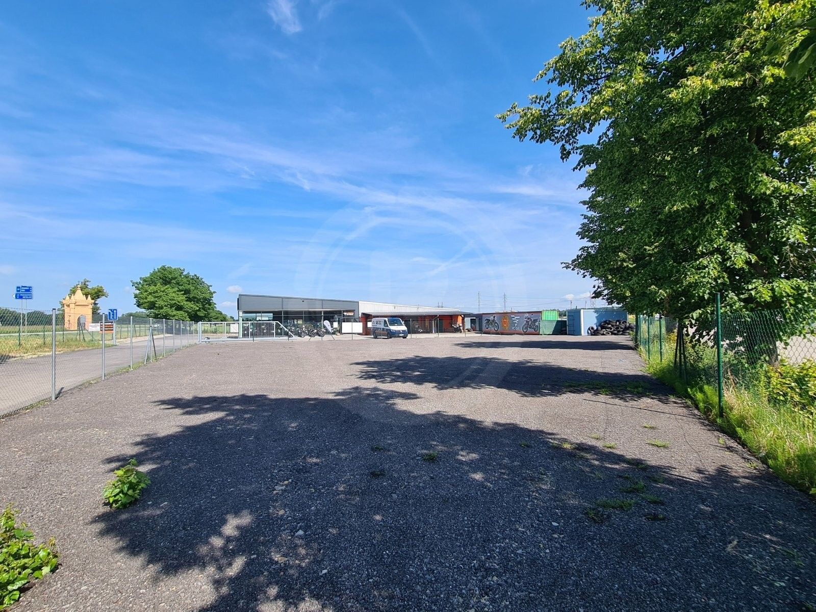Pronájem nemovitosti 1000 m² - foto 3