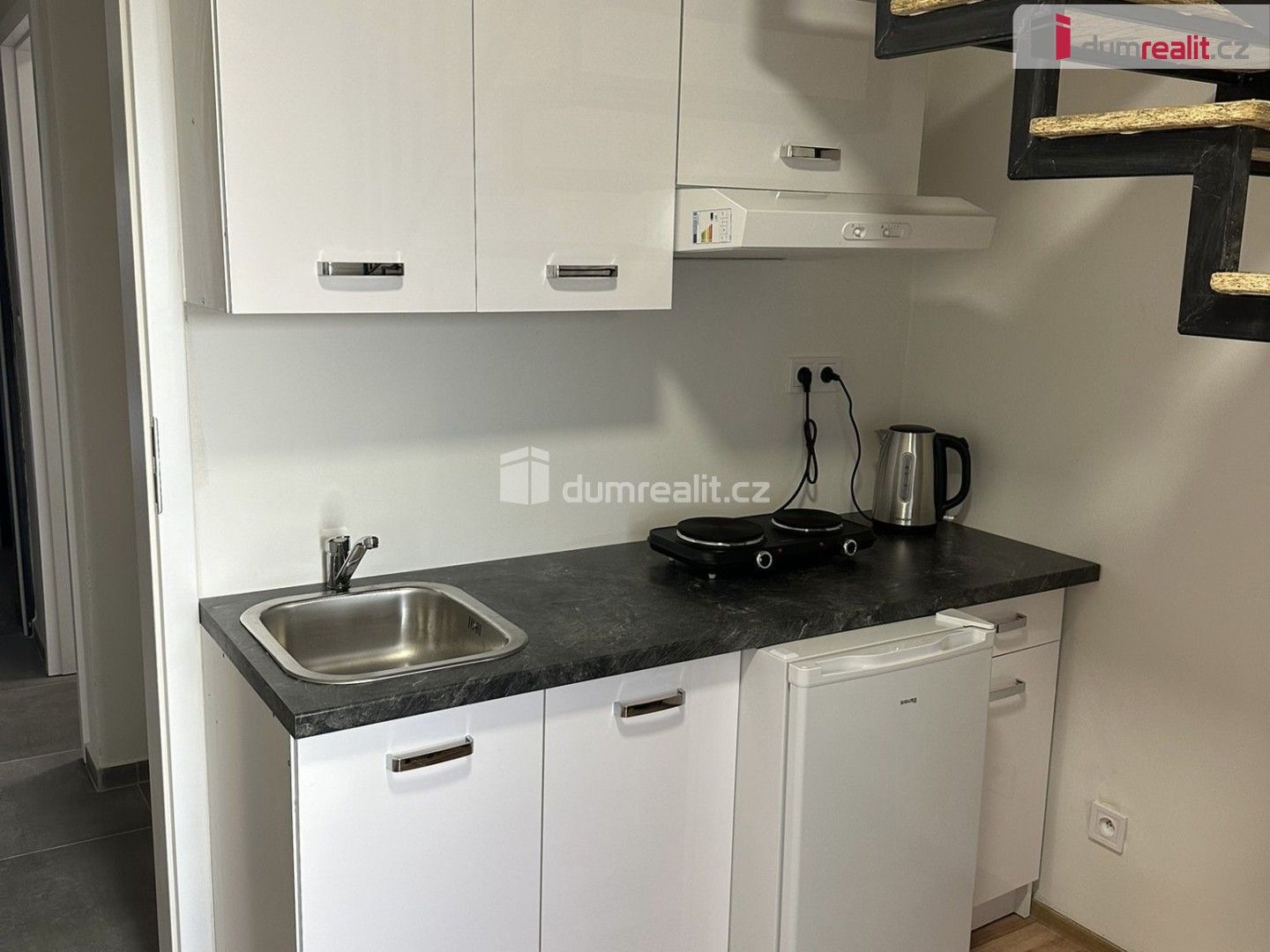 Pronájem nemovitosti 14 m² - foto 3
