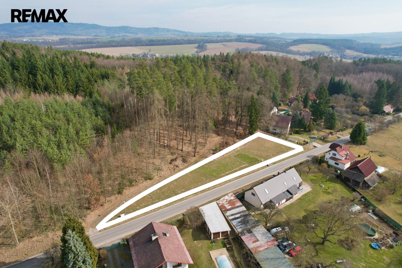 Prodej pozemku 1425 m² - foto 2