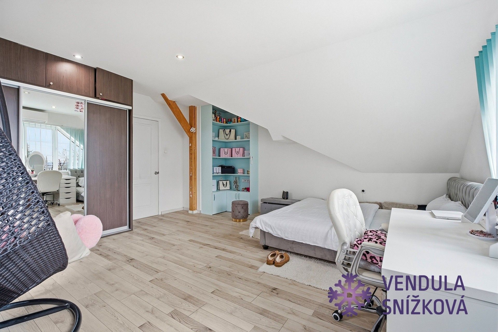 Prodej komerčního prostoru 533 m² - foto 7