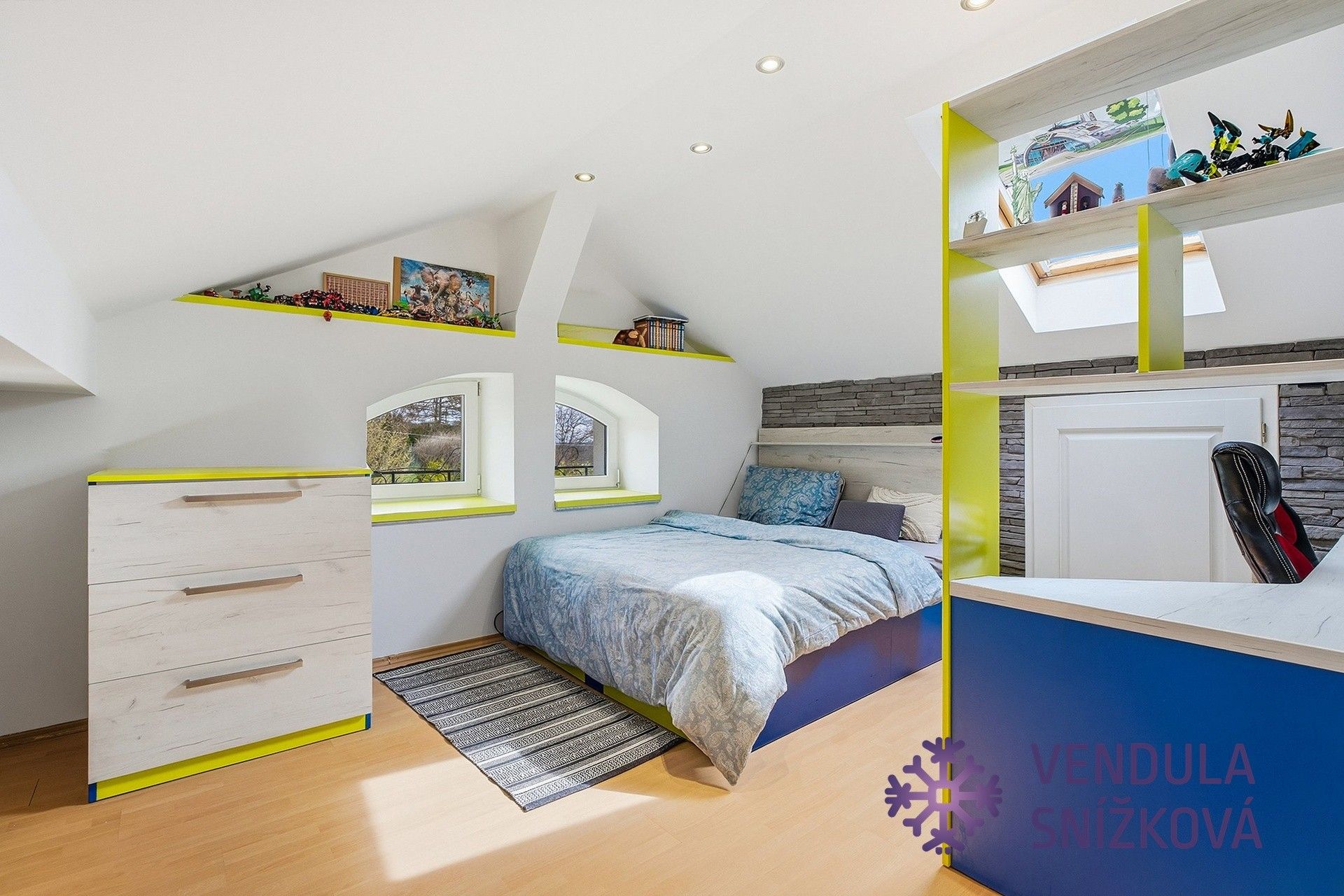 Prodej komerčního prostoru 533 m² - foto 11