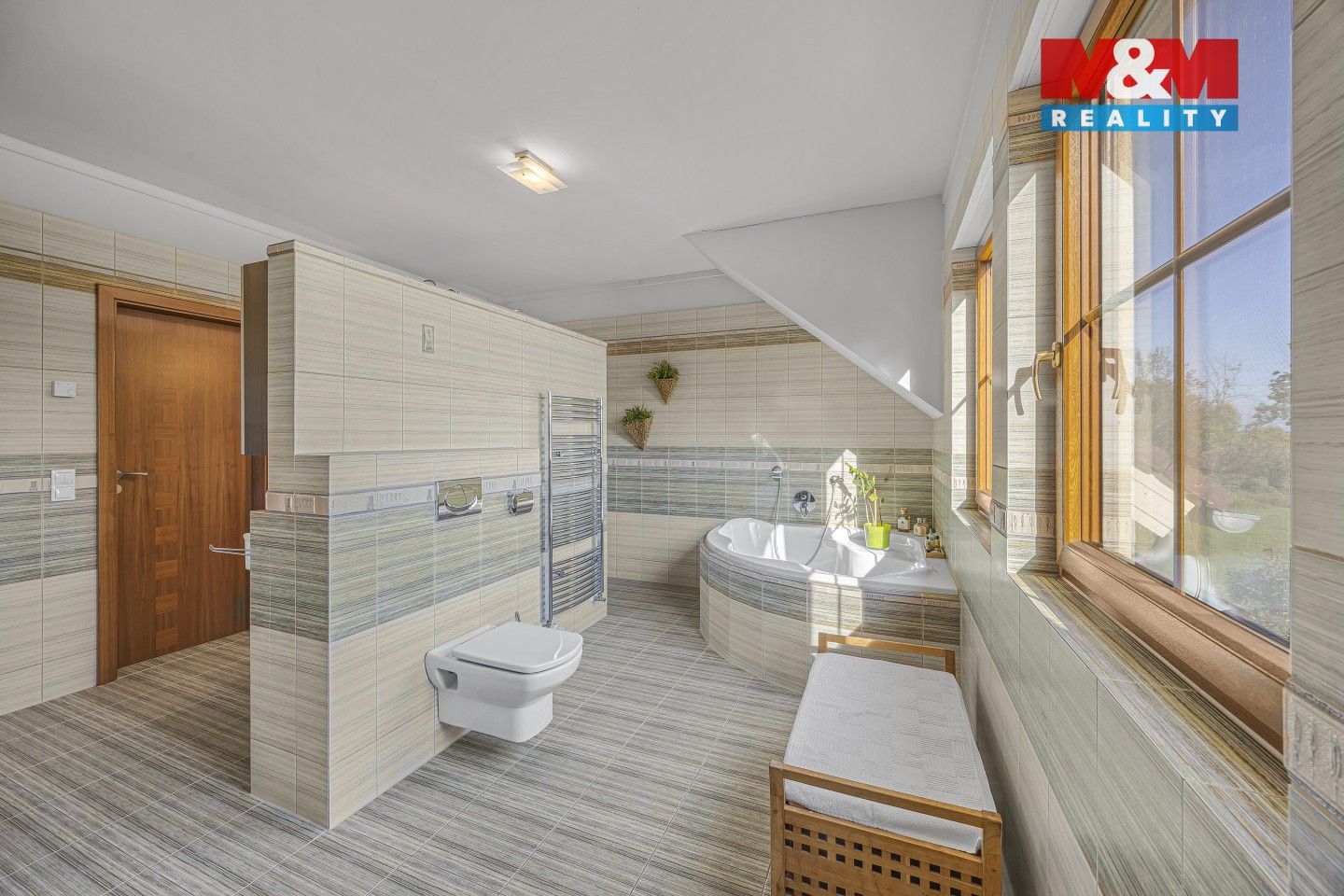 Prodej nemovitosti 360 m² - foto 13