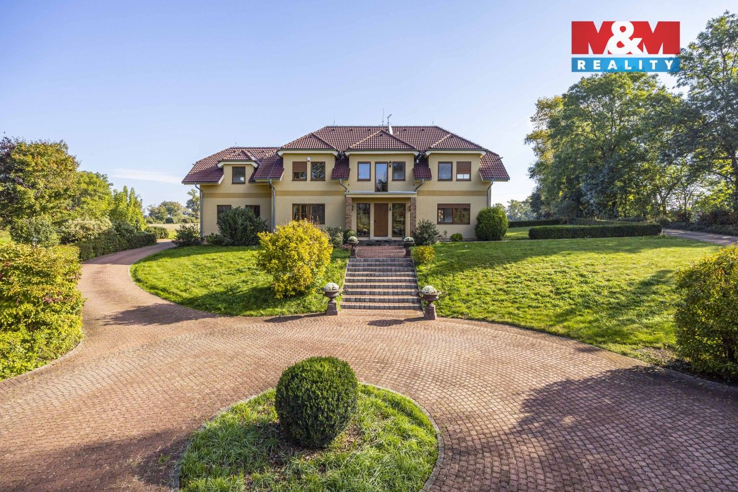 Prodej nemovitosti 360 m² - foto 22