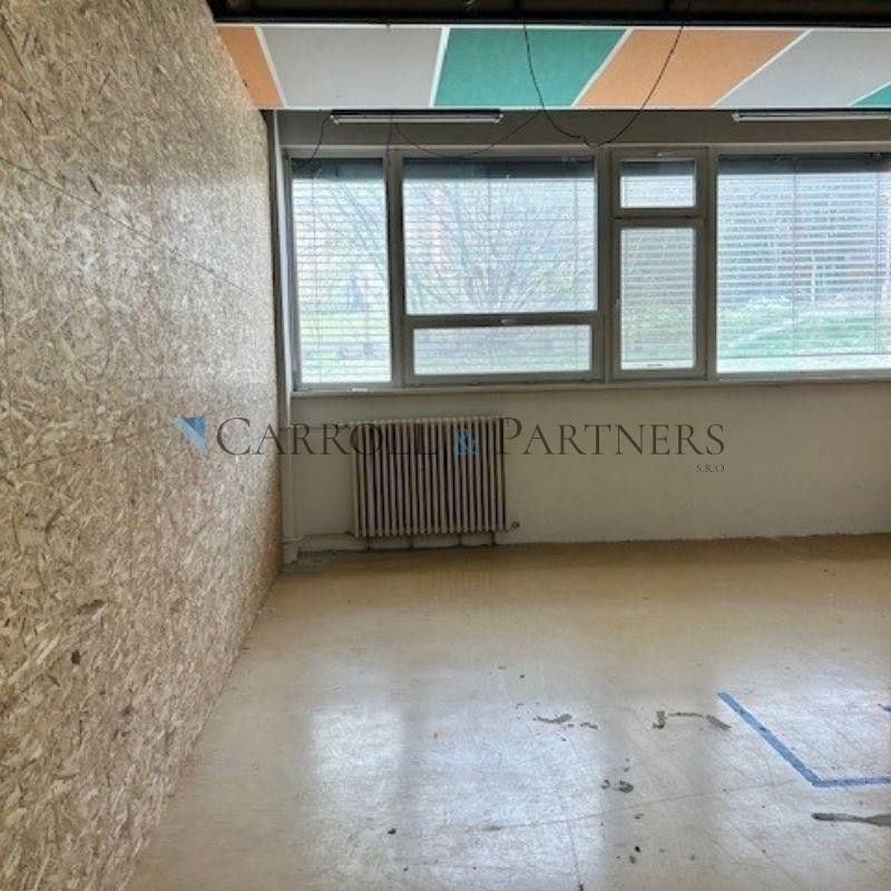 Pronájem komerčního prostoru 70 m² - foto 1