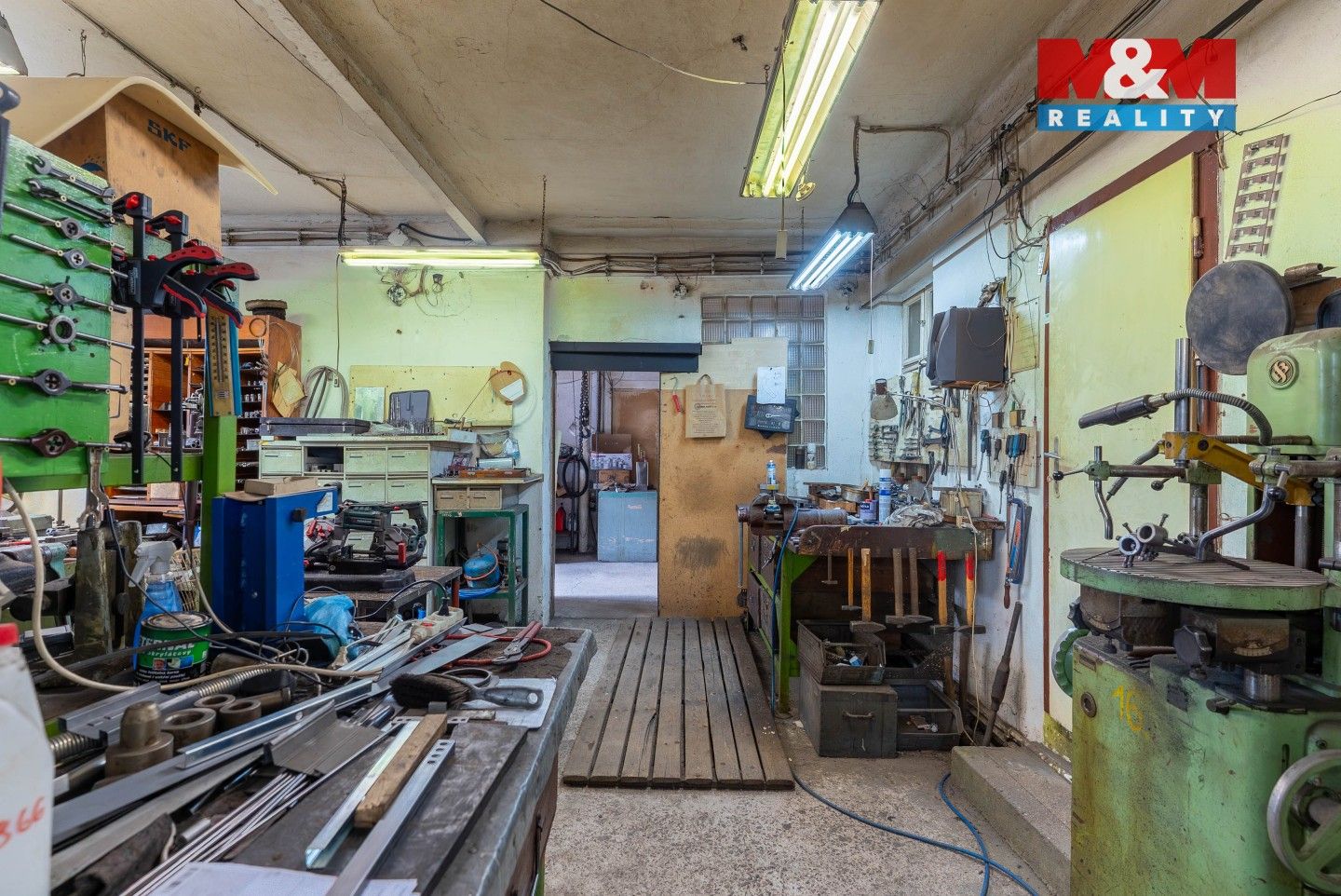 Prodej komerčního prostoru 180 m² - foto 16