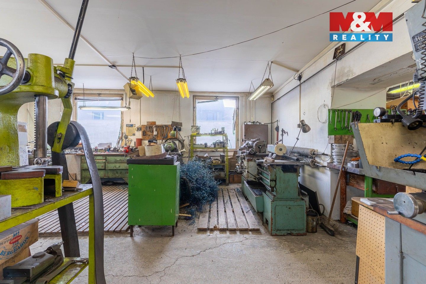 Prodej komerčního prostoru 180 m² - foto 24