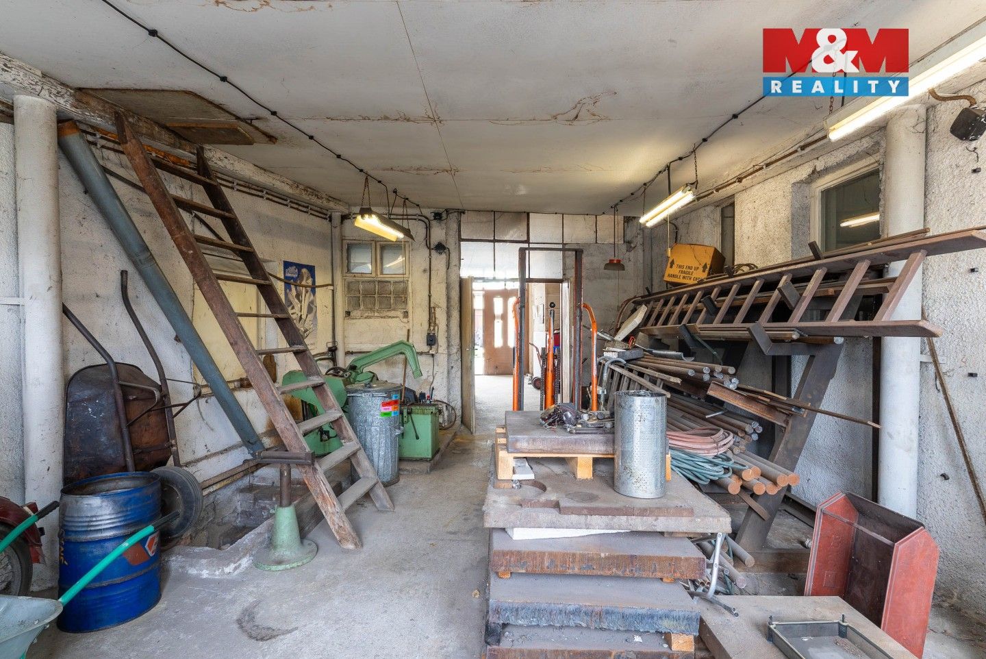 Prodej komerčního prostoru 180 m² - foto 35