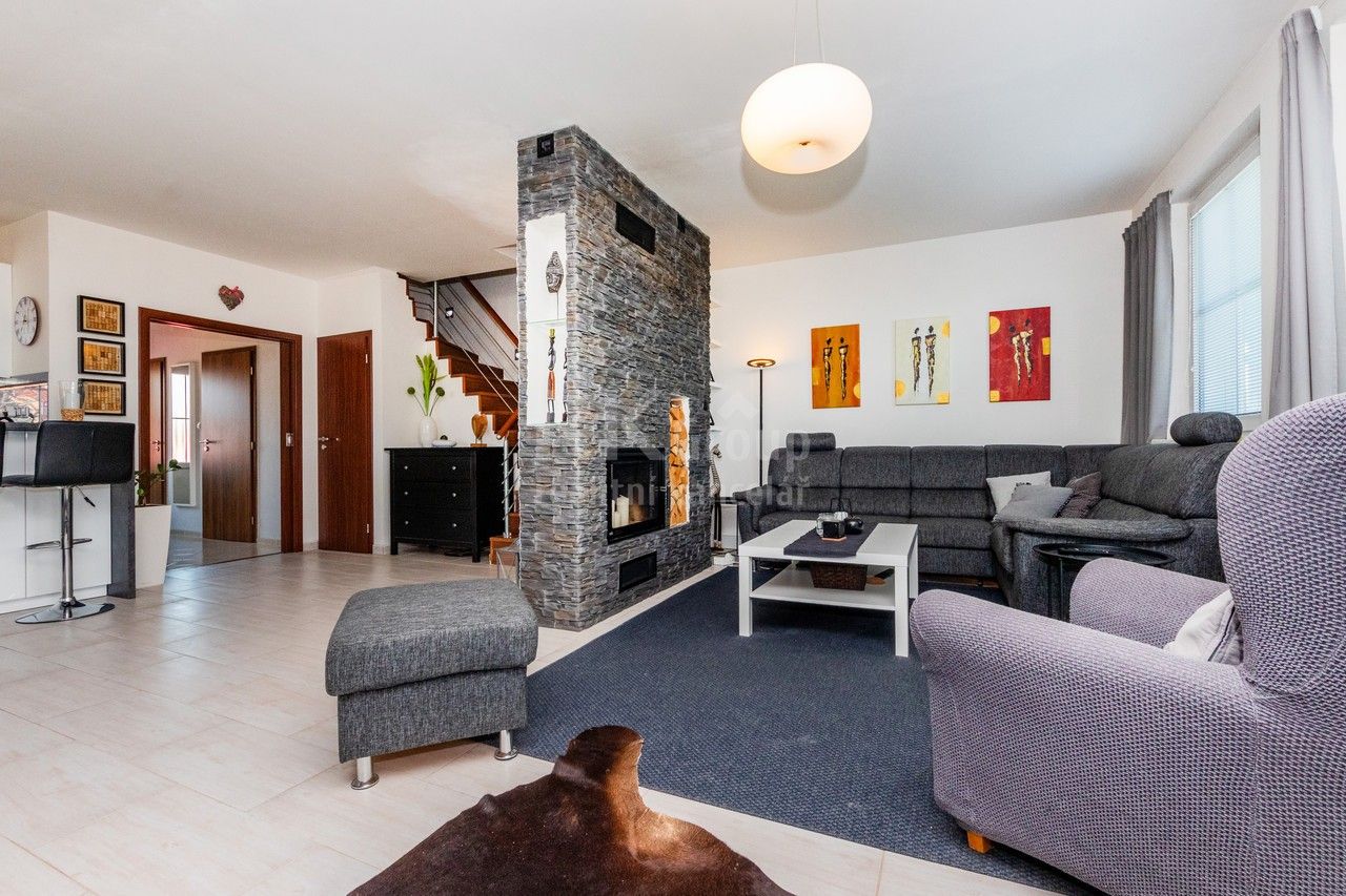 Prodej domu 155 m² - foto 3
