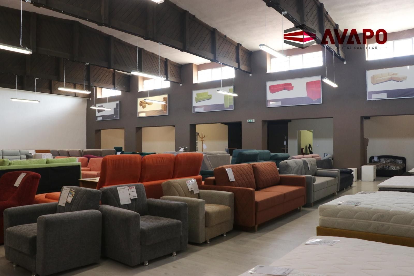 Pronájem komerčního prostoru 386 m² - foto 9