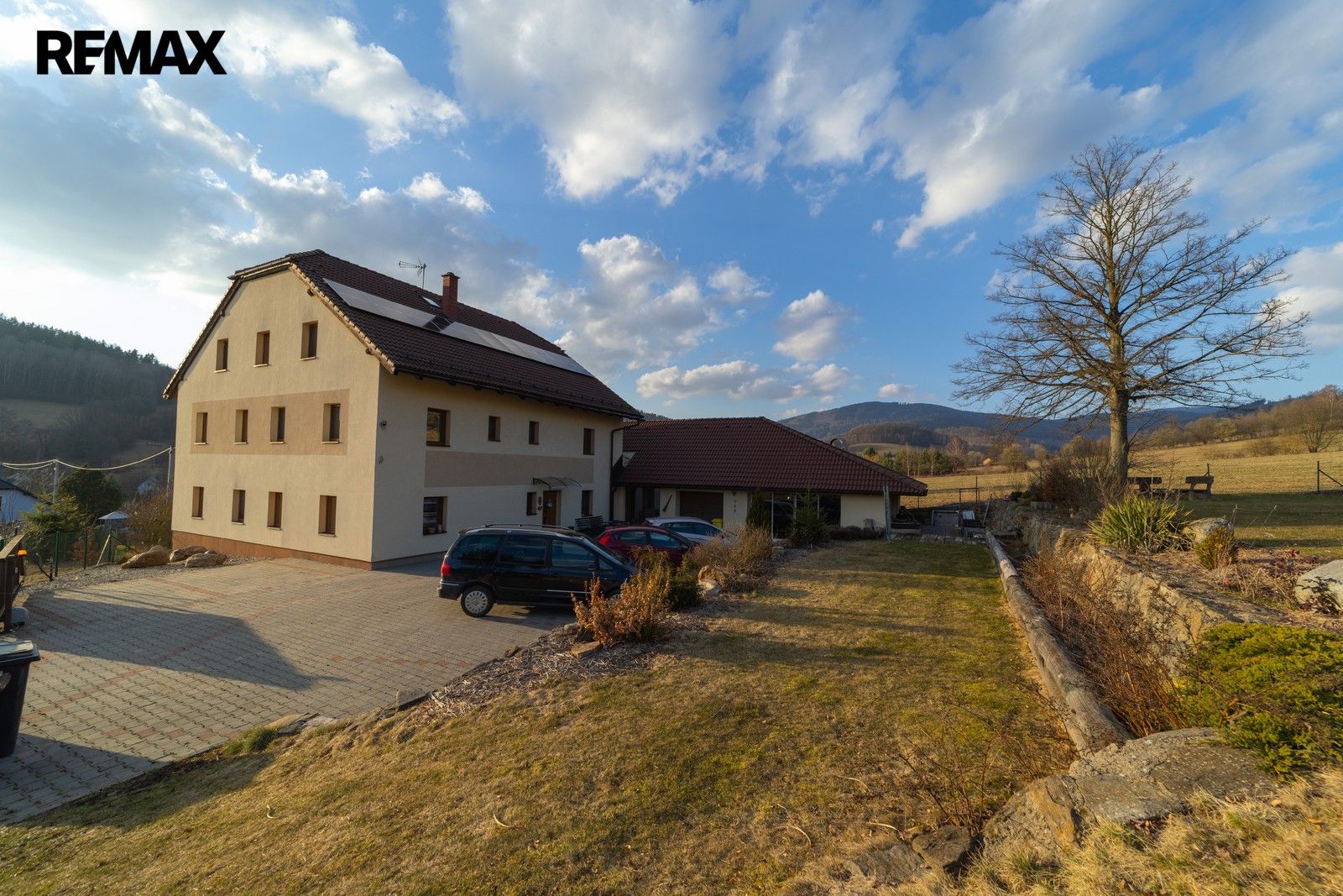Prodej komerčního prostoru 850 m² - foto 4