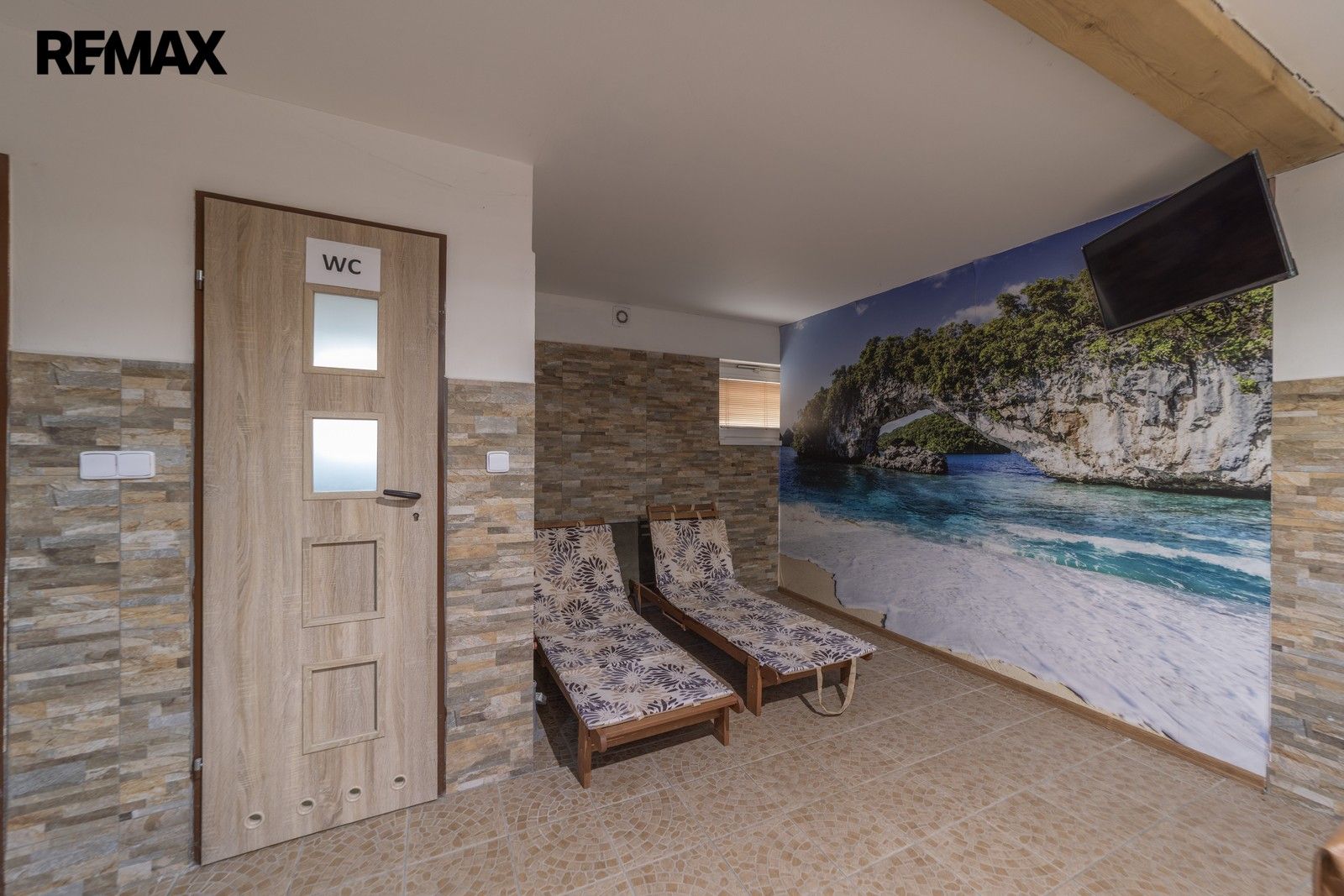 Prodej komerčního prostoru 850 m² - foto 15
