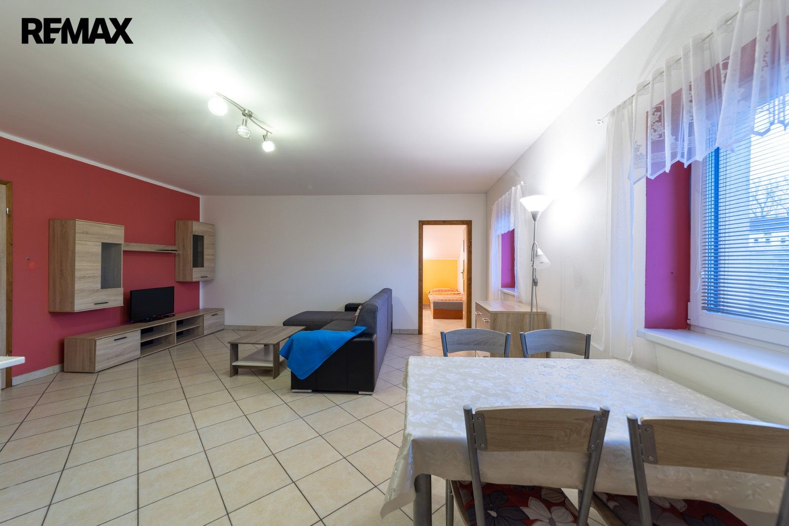 Prodej komerčního prostoru 850 m² - foto 21