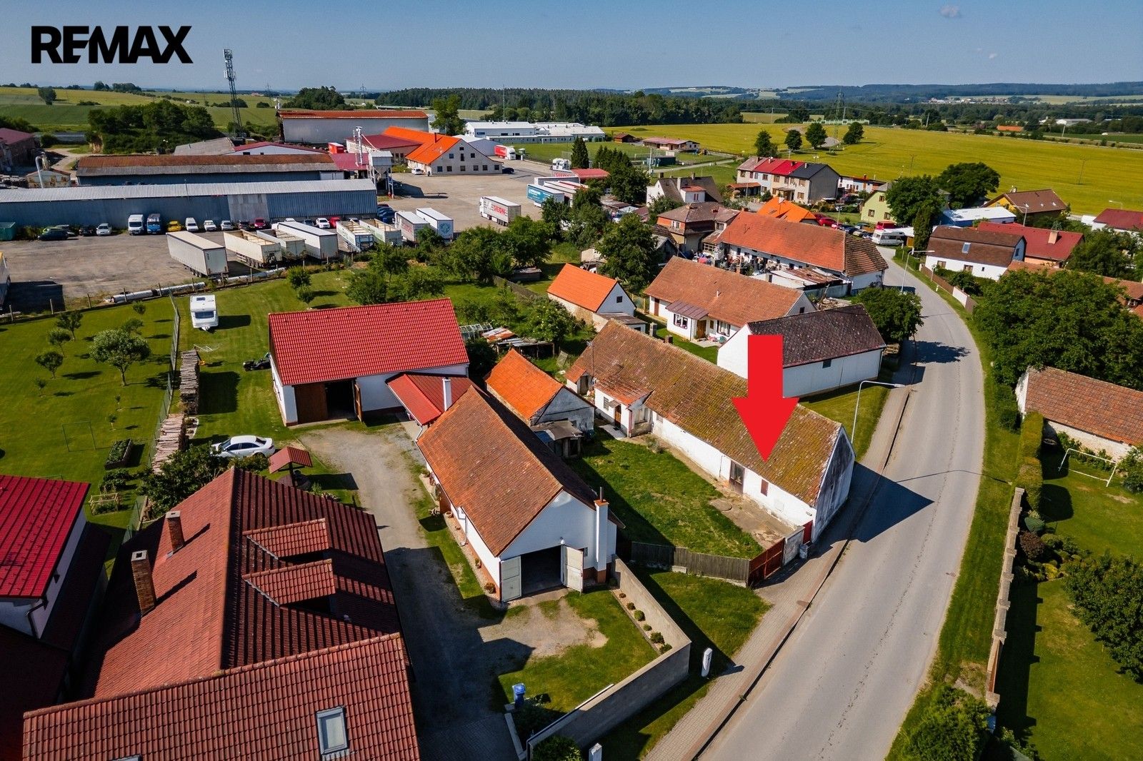 Prodej pozemku 1355 m² - foto 4