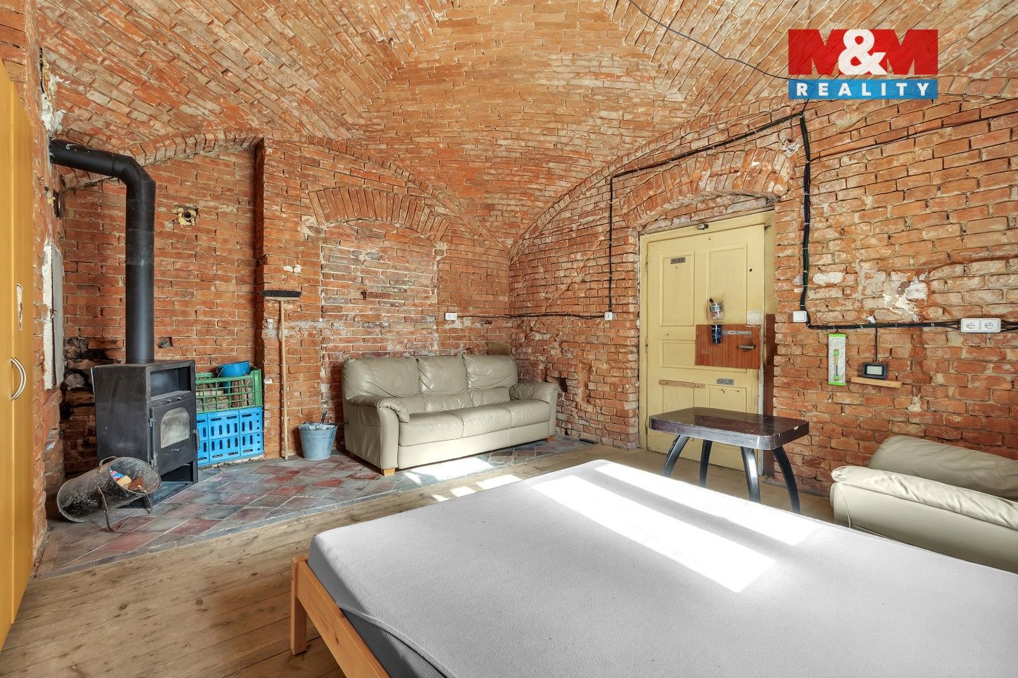 Prodej nemovitosti 253 m² - foto 12
