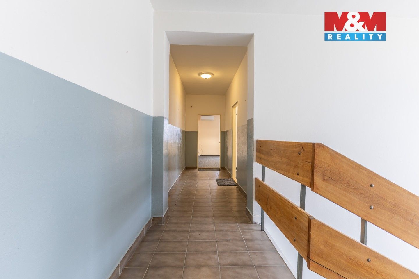 Pronájem komerčního prostoru 255 m² - foto 2