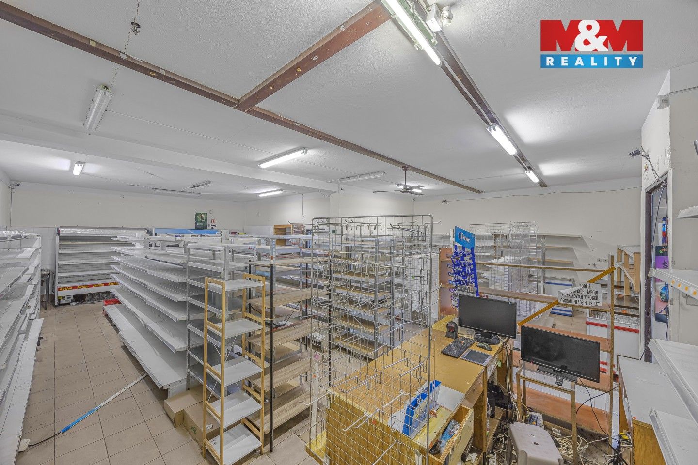Prodej komerčního prostoru 155 m² - foto 17