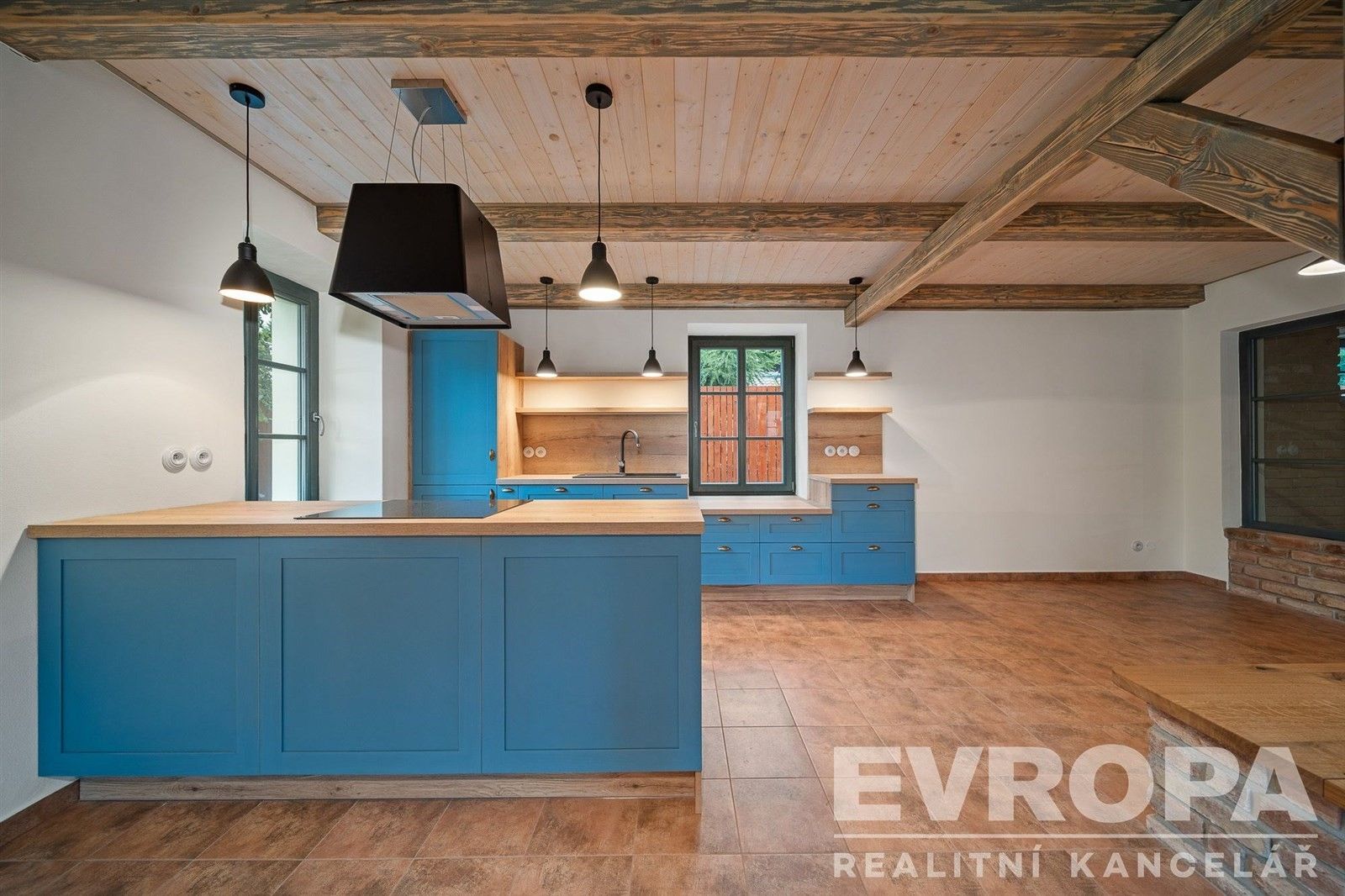 Prodej domu 280 m² - foto 5