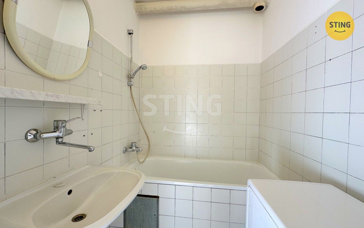 Pronájem bytu 2+1 49 m² - foto 15
