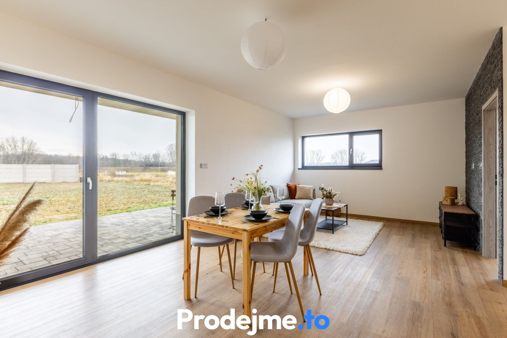 Prodej nemovitosti 113 m² - foto 2