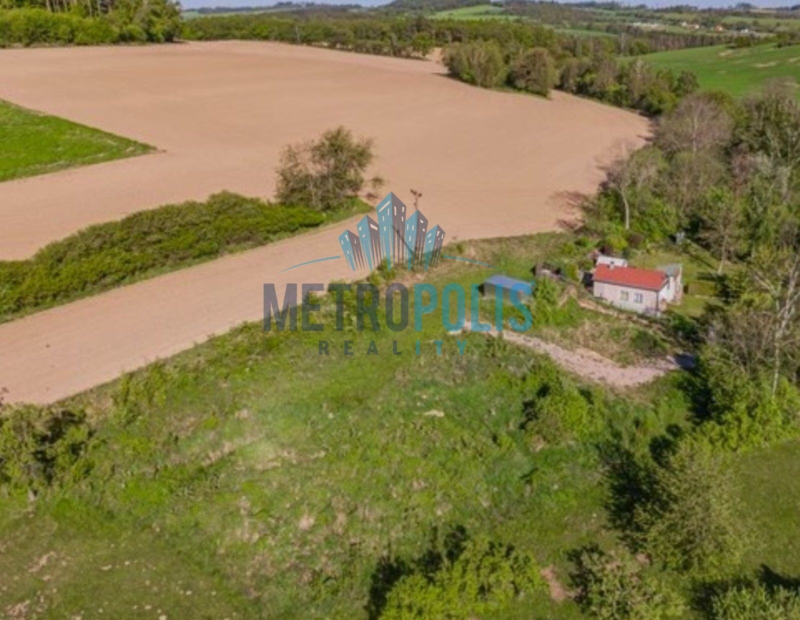 Prodej pozemku 1949 m² - foto 2