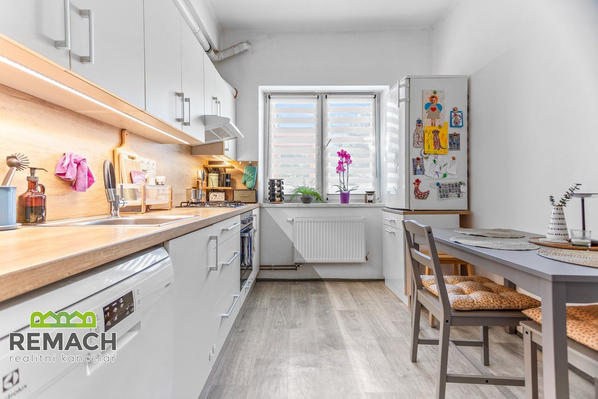Pronájem bytu 2+1 50 m² - foto 1